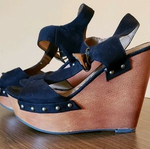 Black suede platform shoe